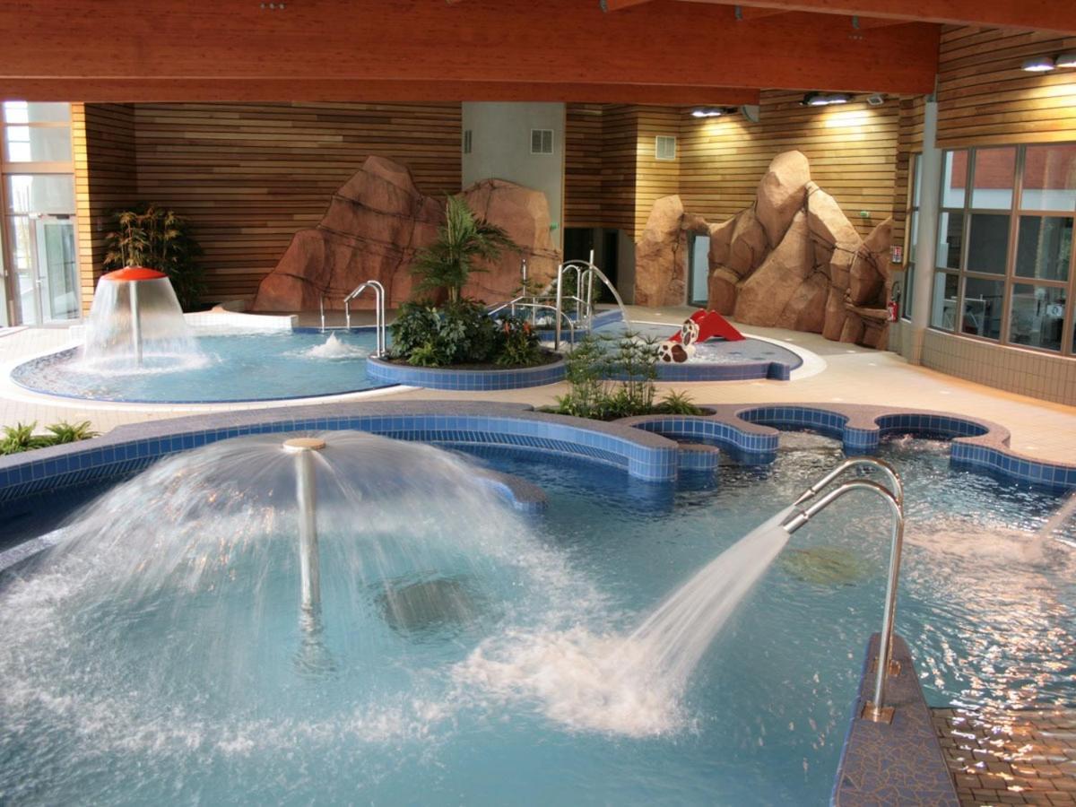 L'Ekrin Des Bains Apartman La Bourboule Kültér fotó